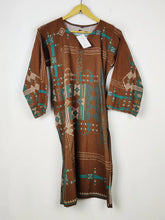 Buy online pre-used pre-loved 100% authentic & Original branded Khaadi (WBK-1961) available in Pakistan. Top international brands avilable.