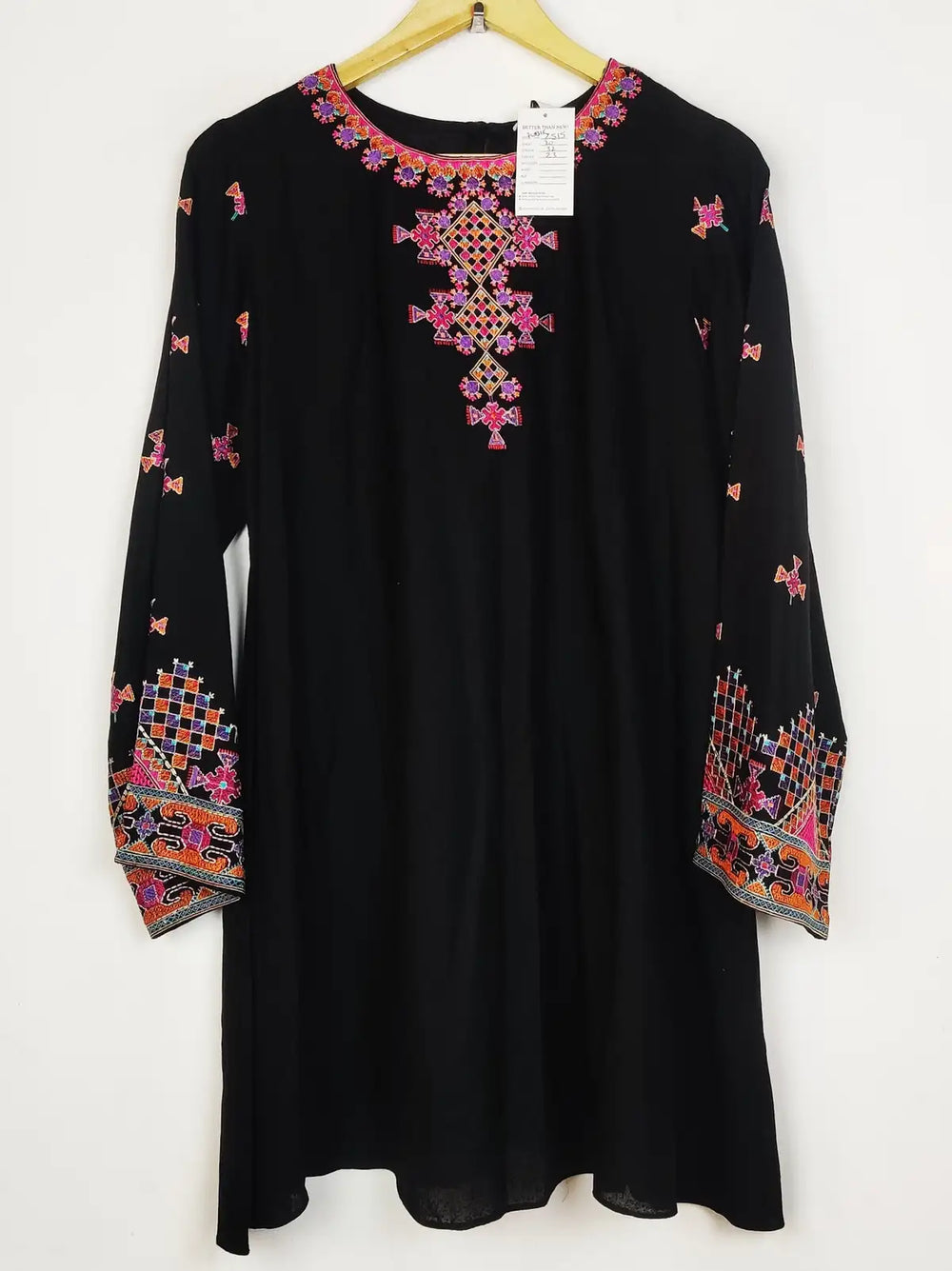 Buy online pre-used pre-loved 100% authentic & Original branded Chinyere (WBK-2515) available in Pakistan. Top international brands avilable.