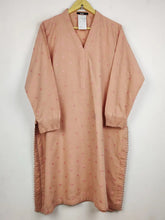 Buy online pre-used pre-loved 100% authentic & Original branded Khaadi (WBK-2568) available in Pakistan. Top international brands avilable.