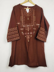 Buy online pre-used pre-loved 100% authentic & Original branded Ethnic (WBK-2677) available in Pakistan. Top international brands avilable.