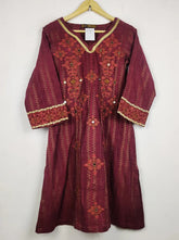 Buy online pre-used pre-loved 100% authentic & Original branded Motif (WBK-2689) available in Pakistan. Top international brands avilable.