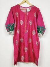 Buy online pre-used pre-loved 100% authentic & Original branded Unknown Brand (WBK-2706) available in Pakistan. Top international brands avilable.