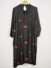 Buy online pre-used pre-loved 100% authentic & Original branded Ethnic (WBK-2747) available in Pakistan. Top international brands avilable.