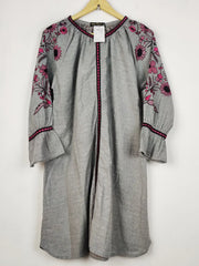 Buy online pre-used pre-loved 100% authentic & Original branded Arfa Riwaj (WBK-2756) available in Pakistan. Top international brands avilable.