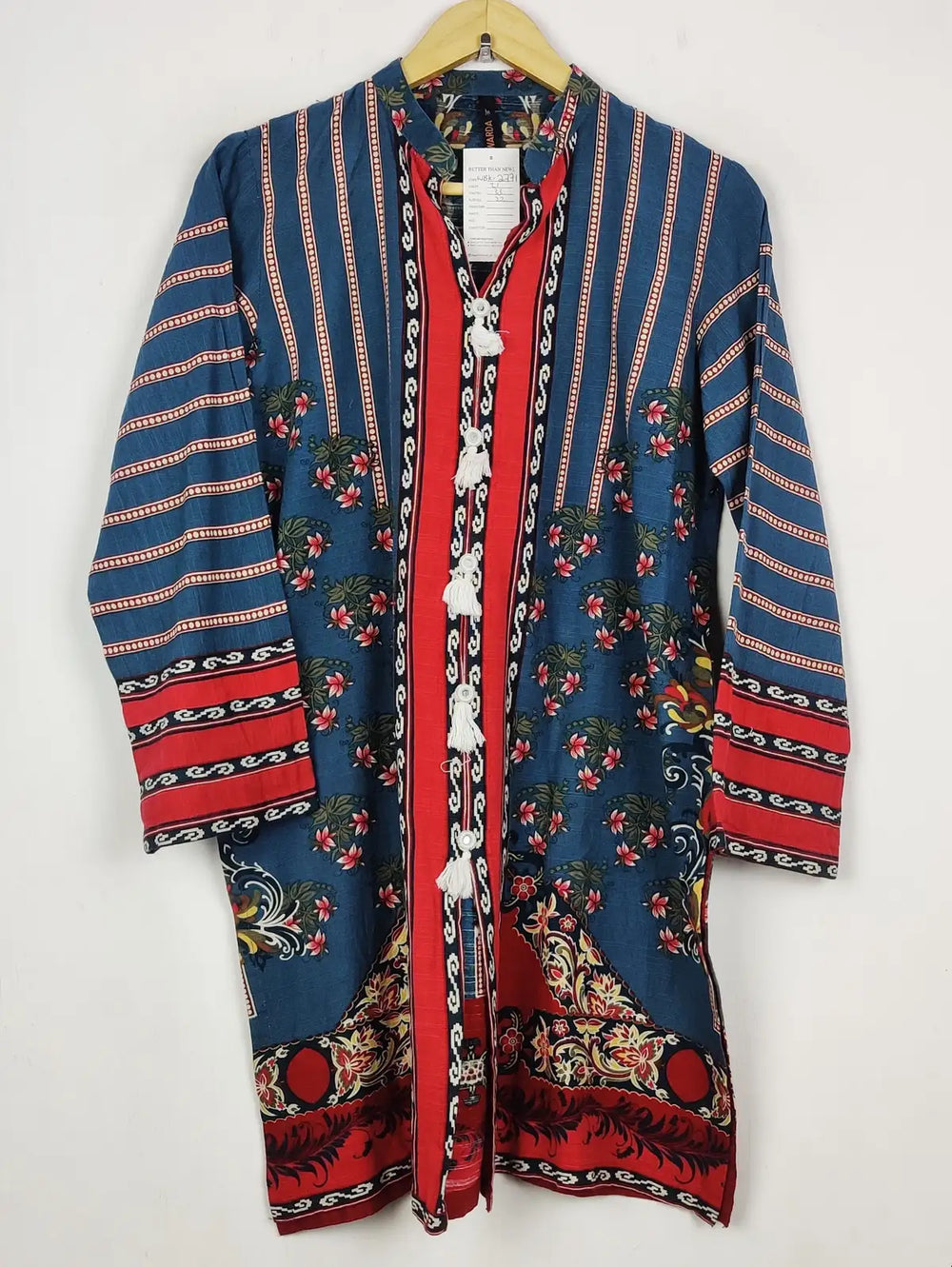 Buy online pre-used pre-loved 100% authentic & Original branded Warda (WBK-2771) available in Pakistan. Top international brands avilable.