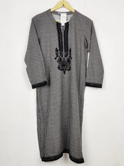 Buy online pre-used pre-loved 100% authentic & Original branded Khaadi (WBK-2775) available in Pakistan. Top international brands avilable.