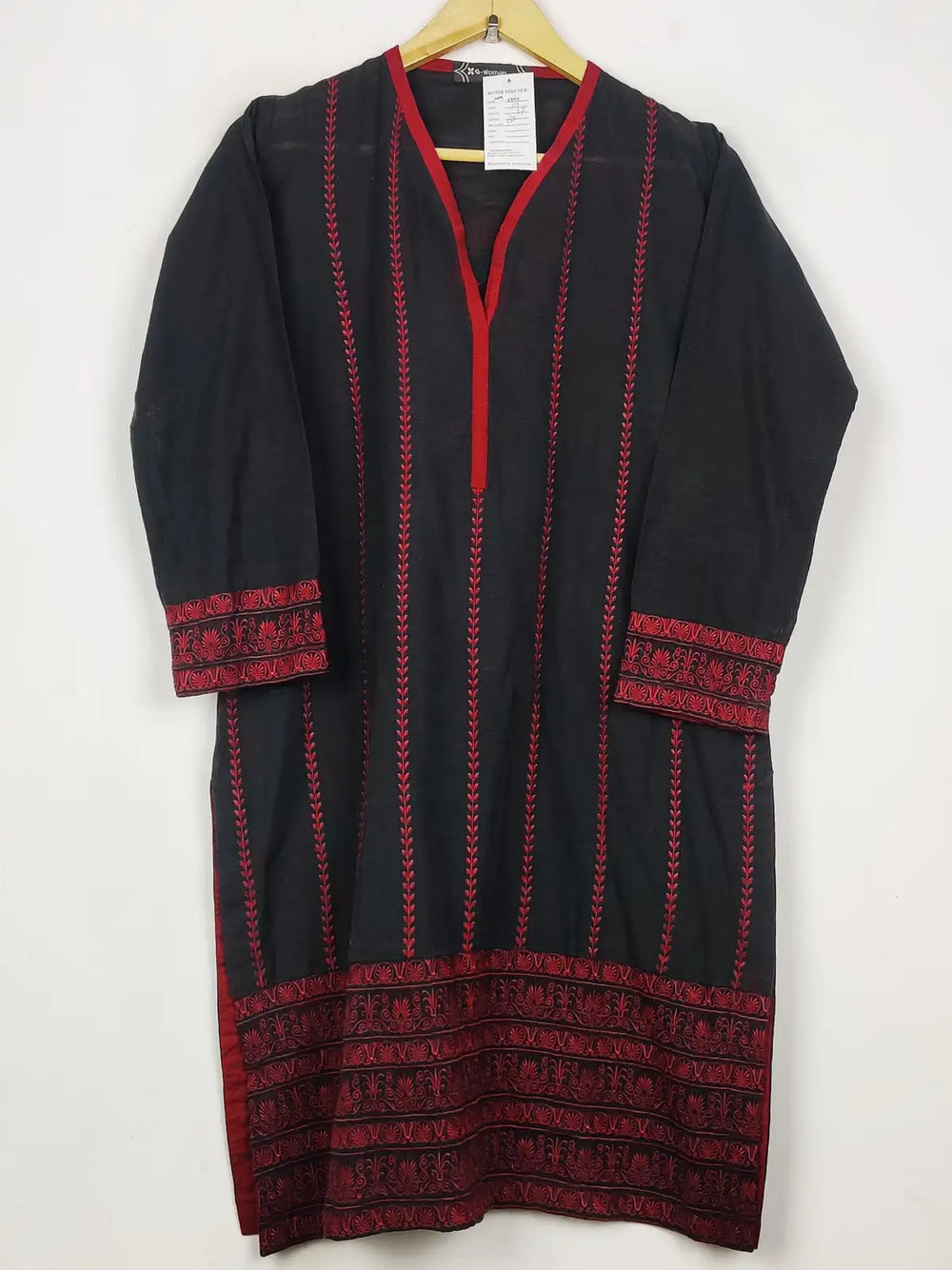 Buy online pre-used pre-loved 100% authentic & Original branded Gul Ahmed (WBK-2794) available in Pakistan. Top international brands avilable.