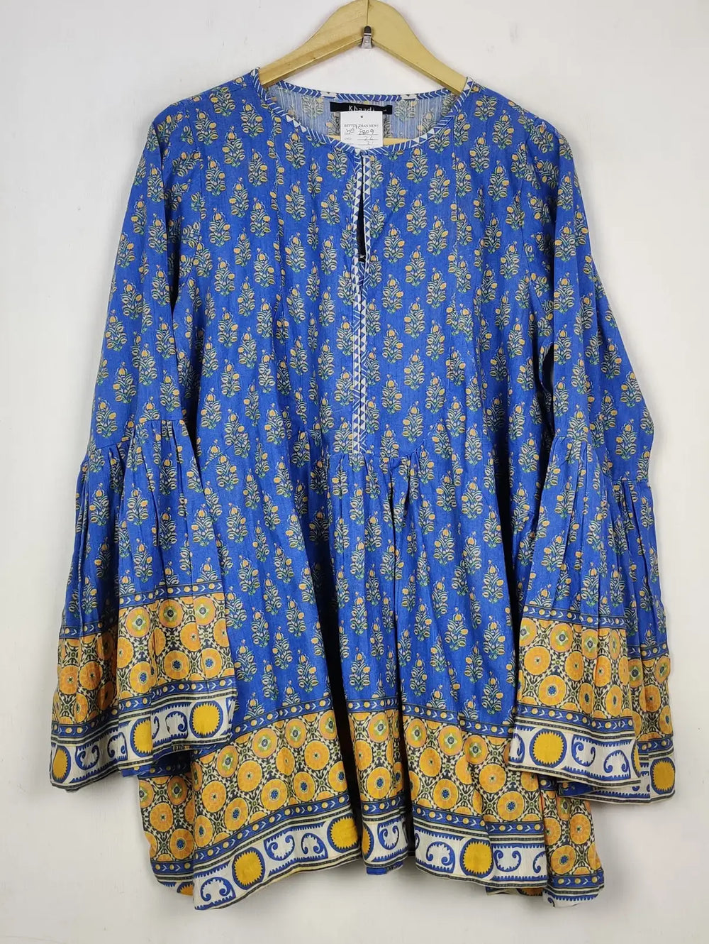 Buy online pre-used pre-loved 100% authentic & Original branded Khaadi (WBK-2809) available in Pakistan. Top international brands avilable.