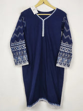 Buy online pre-used pre-loved 100% authentic & Original branded Unknown Brand (WBK-2902) available in Pakistan. Top international brands avilable.