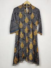 Buy online pre-used pre-loved 100% authentic & Original branded Unknown Brand (WBK-2905) available in Pakistan. Top international brands avilable.