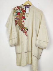Buy online pre-used pre-loved 100% authentic & Original branded Sana Safinaz (WBK-2906) available in Pakistan. Top international brands avilable.
