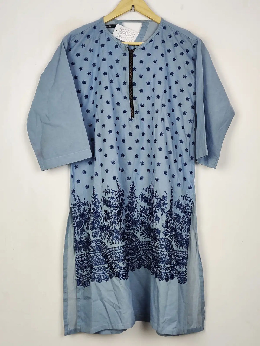 Buy online pre-used pre-loved 100% authentic & Original branded Khaadi (WBK-2909) available in Pakistan. Top international brands avilable.