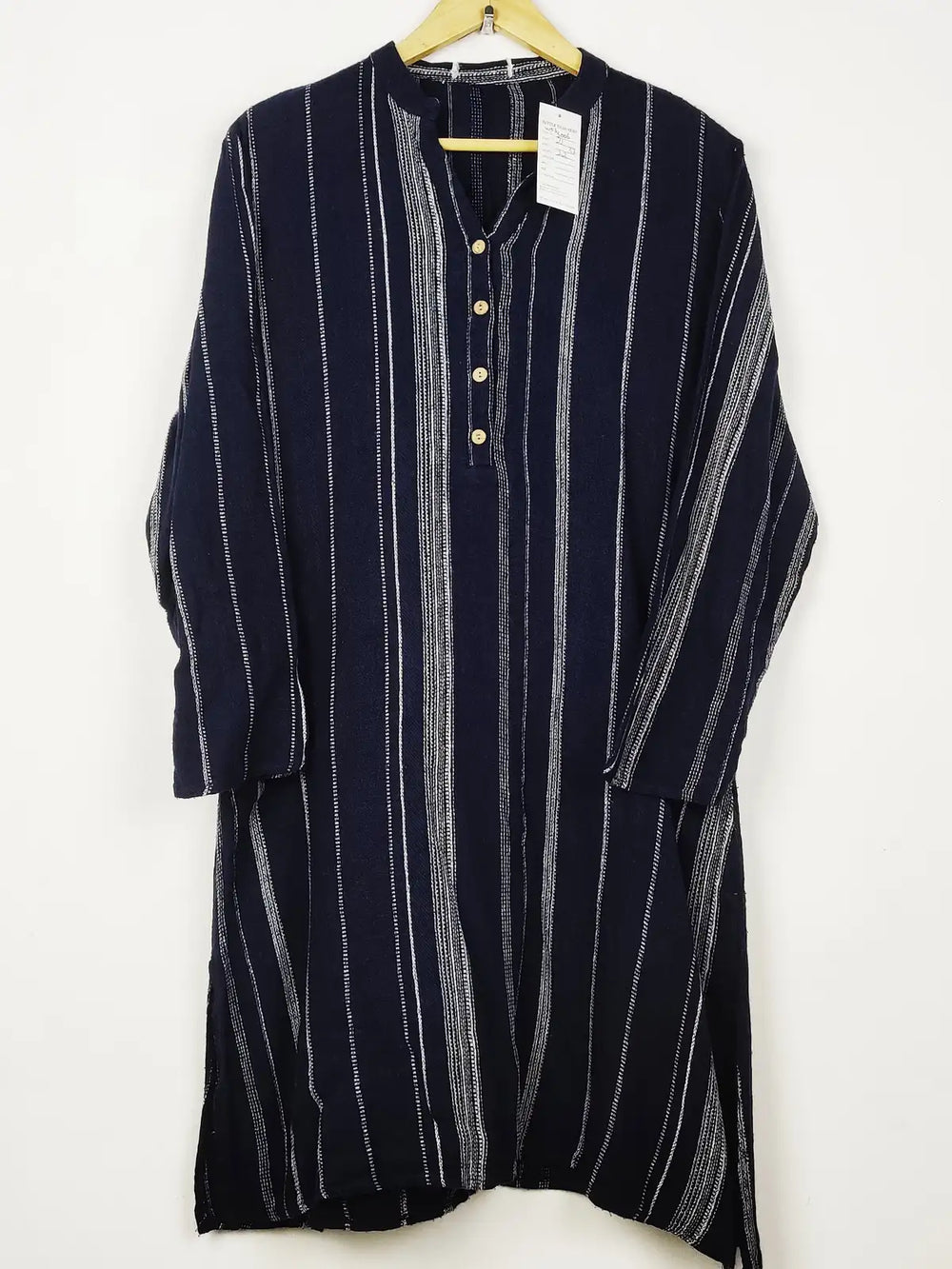 Buy online pre-used pre-loved 100% authentic & Original branded Unknown Brand (WBK-3006) available in Pakistan. Top international brands avilable.