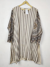 Buy online pre-used pre-loved 100% authentic & Original branded Khaadi (WBK-3057) available in Pakistan. Top international brands avilable.