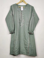 Buy online pre-used pre-loved 100% authentic & Original branded Unknown Brand (WBK-3149) available in Pakistan. Top international brands avilable.