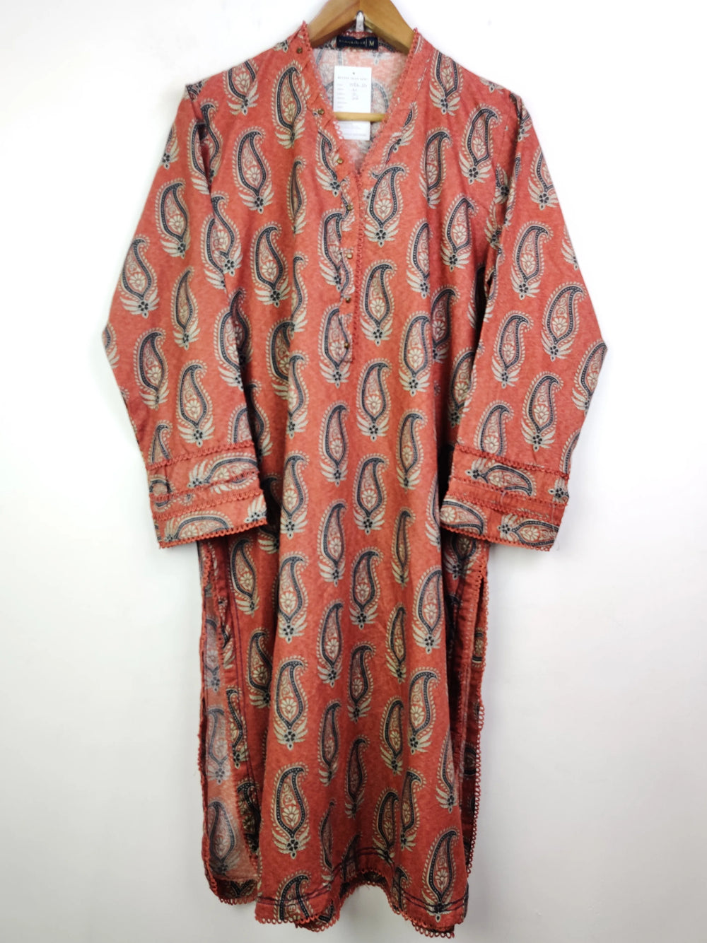 Buy online pre-used pre-loved 100% authentic & Original branded Sada Bahar (WBK-314) available in Pakistan. Top international brands avilable.