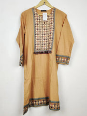 Buy online pre-used pre-loved 100% authentic & Original branded Cross Stitch (WBK-3154) available in Pakistan. Top international brands avilable.