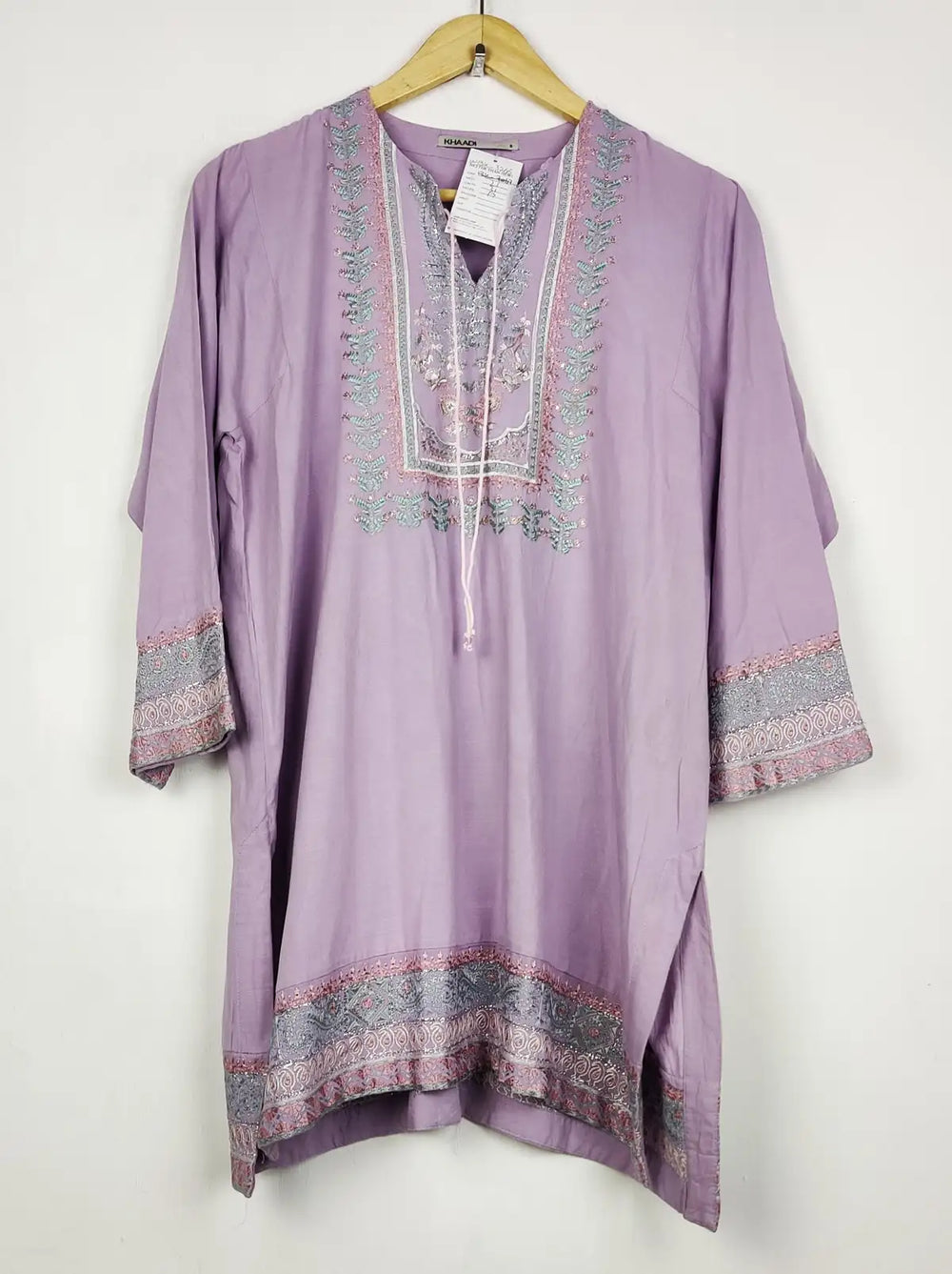 Buy online pre-used pre-loved 100% authentic & Original branded Khaadi (WBK-3266) available in Pakistan. Top international brands avilable.