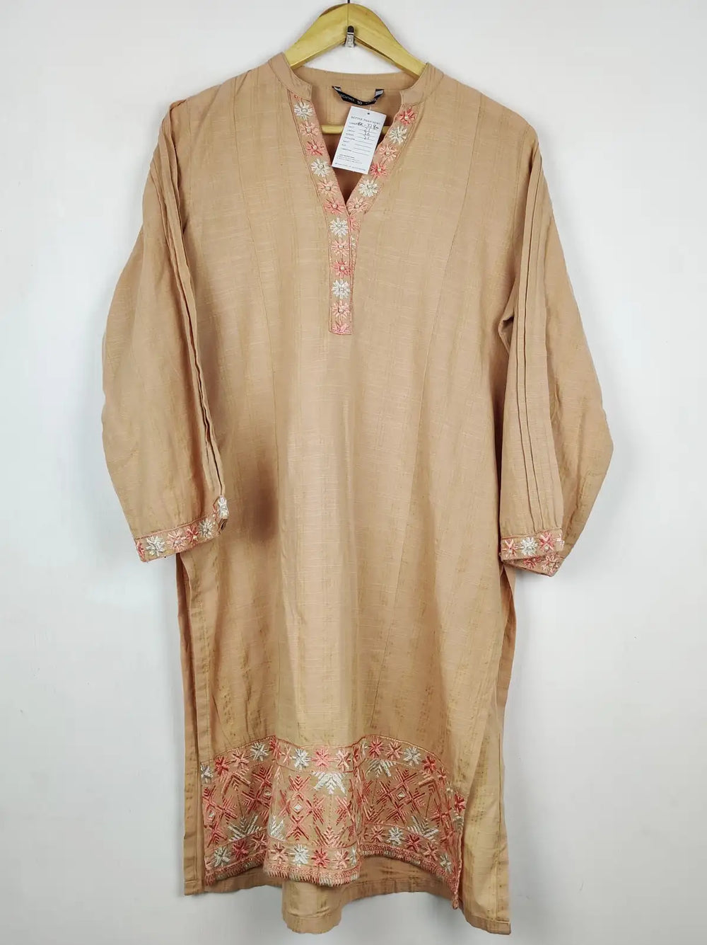 Buy online pre-used pre-loved 100% authentic & Original branded Beechtree (WBK-3280) available in Pakistan. Top international brands avilable.
