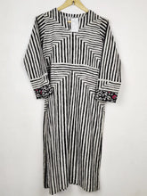 Buy online pre-used pre-loved 100% authentic & Original branded Ethnic (WBK-3315) available in Pakistan. Top international brands avilable.
