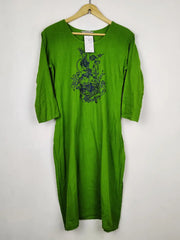 Buy online pre-used pre-loved 100% authentic & Original branded Attire 4Ever (WBK-3338) available in Pakistan. Top international brands avilable.