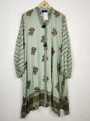 Buy online pre-used pre-loved 100% authentic & Original branded Sana Safinaz (WBK-3355) available in Pakistan. Top international brands avilable.