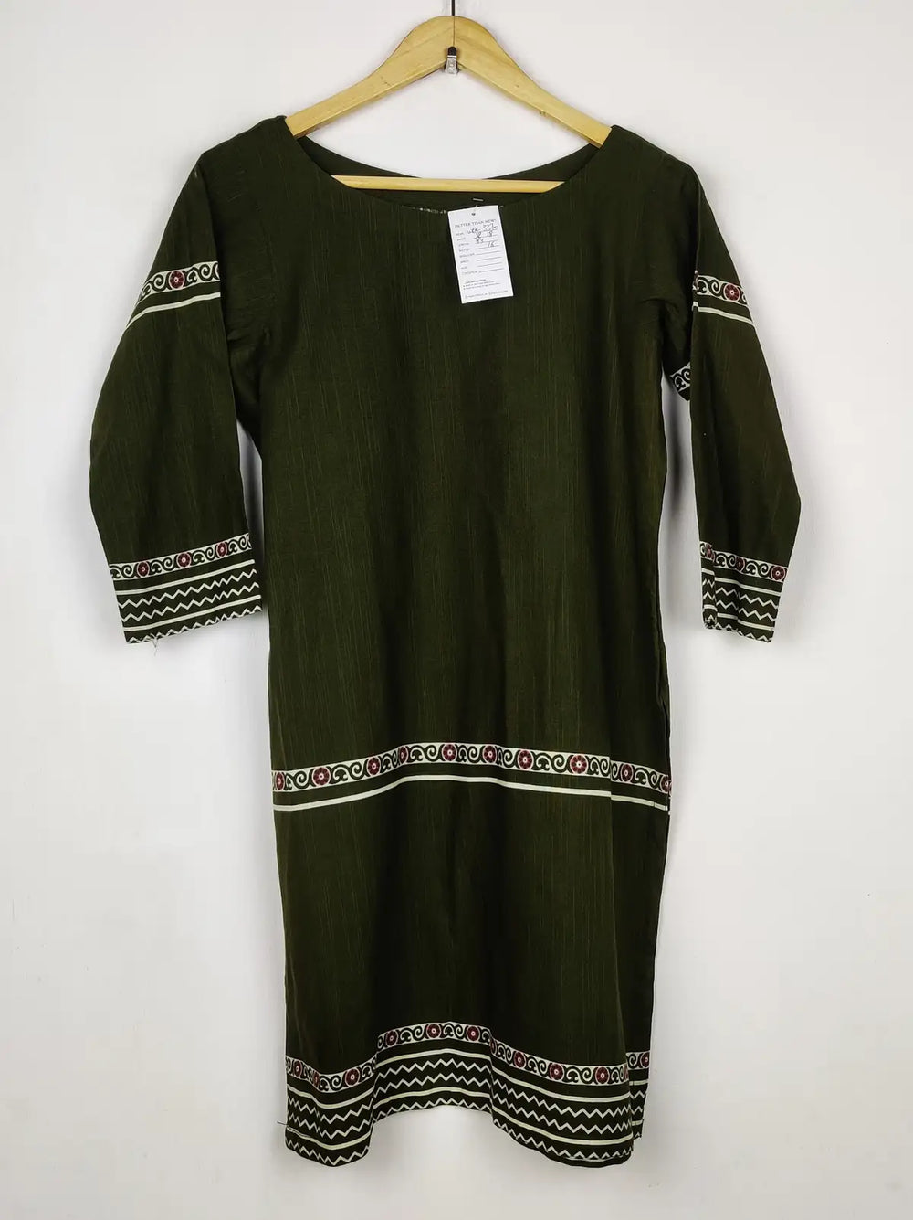 Buy online pre-used pre-loved 100% authentic & Original branded Sana Safinaz (WBK-3370) available in Pakistan. Top international brands avilable.