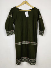 Buy online pre-used pre-loved 100% authentic & Original branded Sana Safinaz (WBK-3370) available in Pakistan. Top international brands avilable.