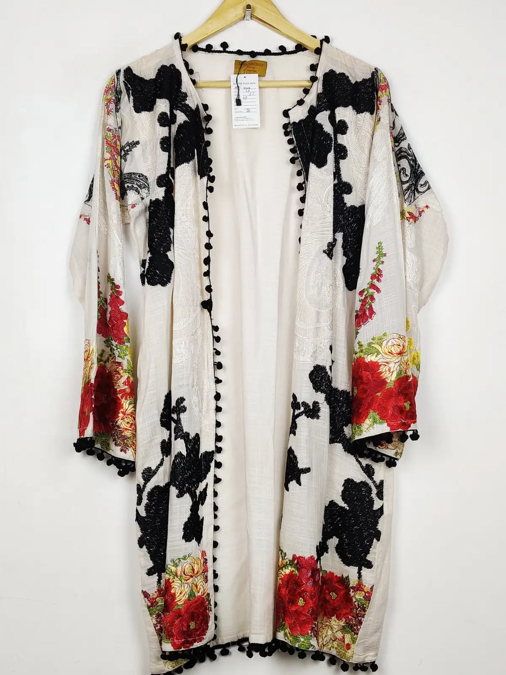 Buy online pre-used pre-loved 100% authentic & Original branded Sana Safinaz (WBK-3508) available in Pakistan. Top international brands avilable.