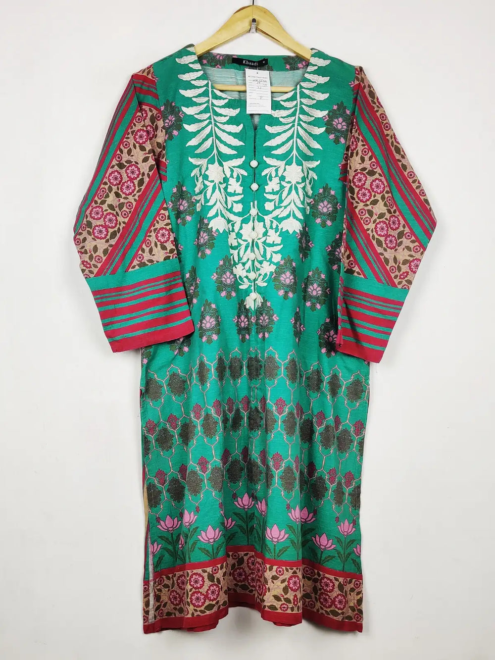 Buy online pre-used pre-loved 100% authentic & Original branded Khaadi (WBK-3550) available in Pakistan. Top international brands avilable.