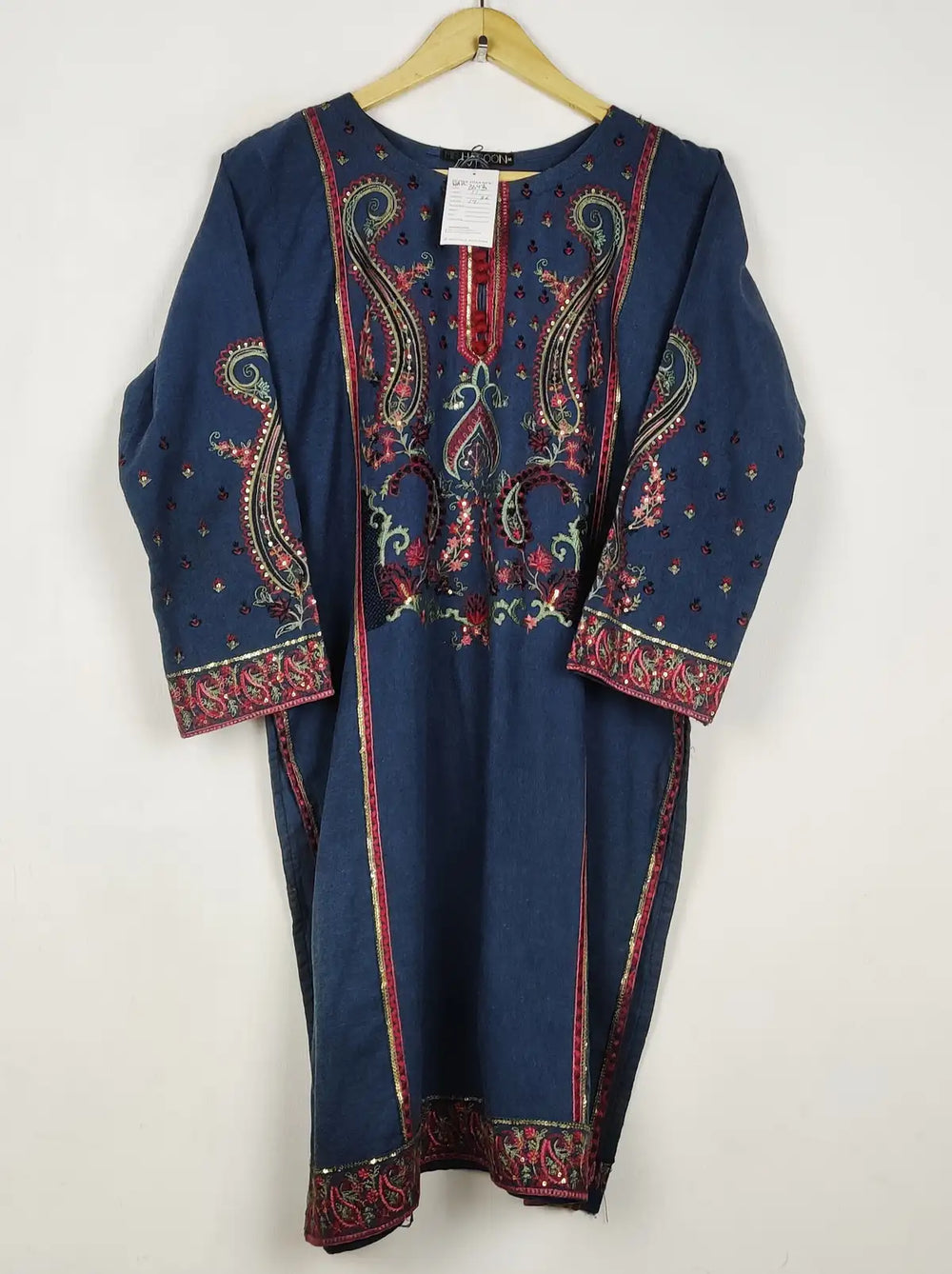 Buy online pre-used pre-loved 100% authentic & Original branded Mr Haroon (WBK-3643) available in Pakistan. Top international brands avilable.