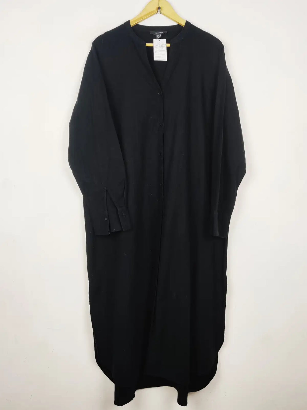 Buy online pre-used pre-loved 100% authentic & Original branded Primark (WBK-3693) available in Pakistan. Top international brands avilable.