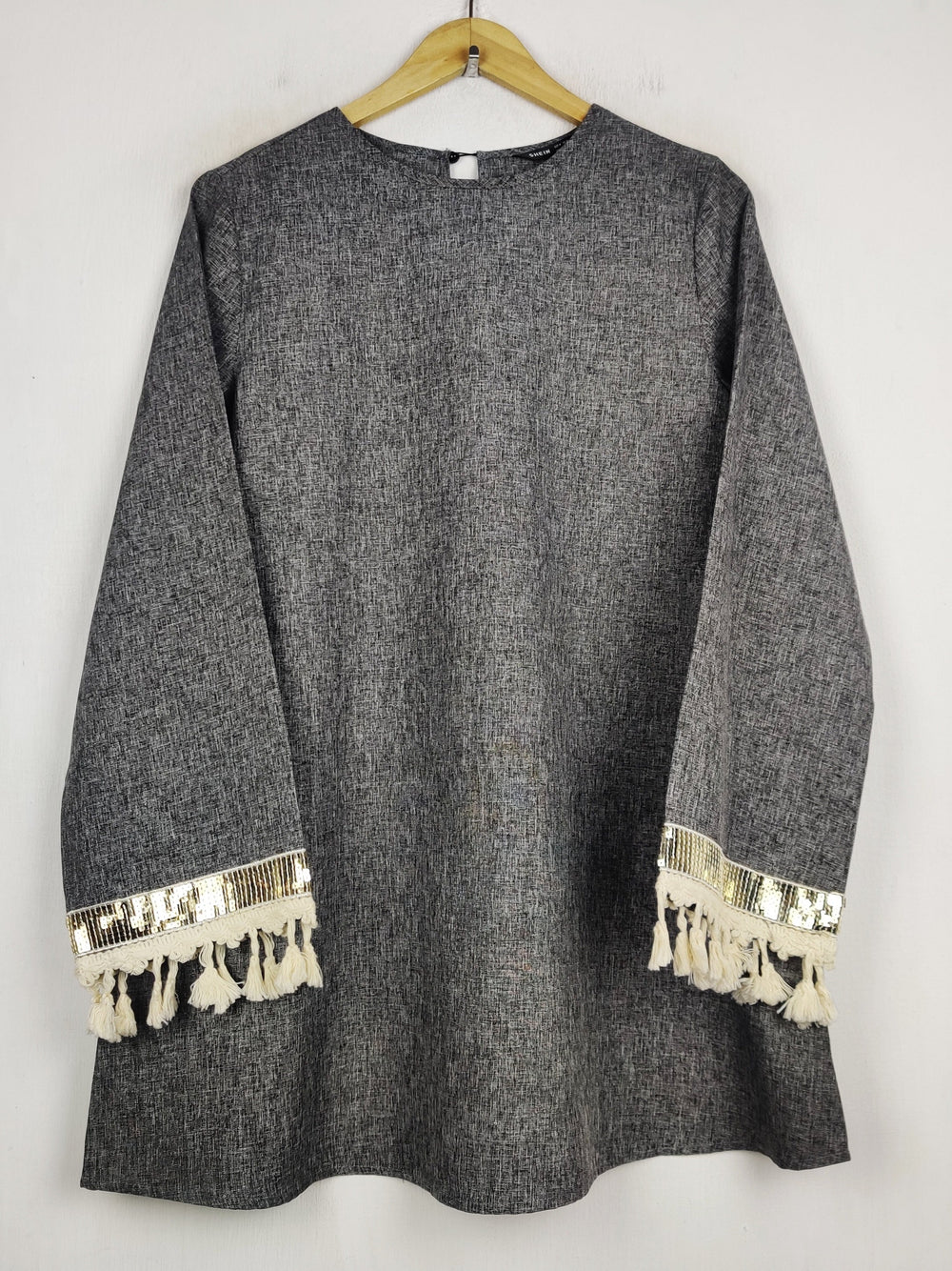 Buy online pre-used pre-loved 100% authentic & Original branded Shein (WBK-3709) available in Pakistan. Top international brands avilable.