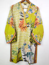 Buy online pre-used pre-loved 100% authentic & Original branded Sapphire (WBK-373) available in Pakistan. Top international brands avilable.