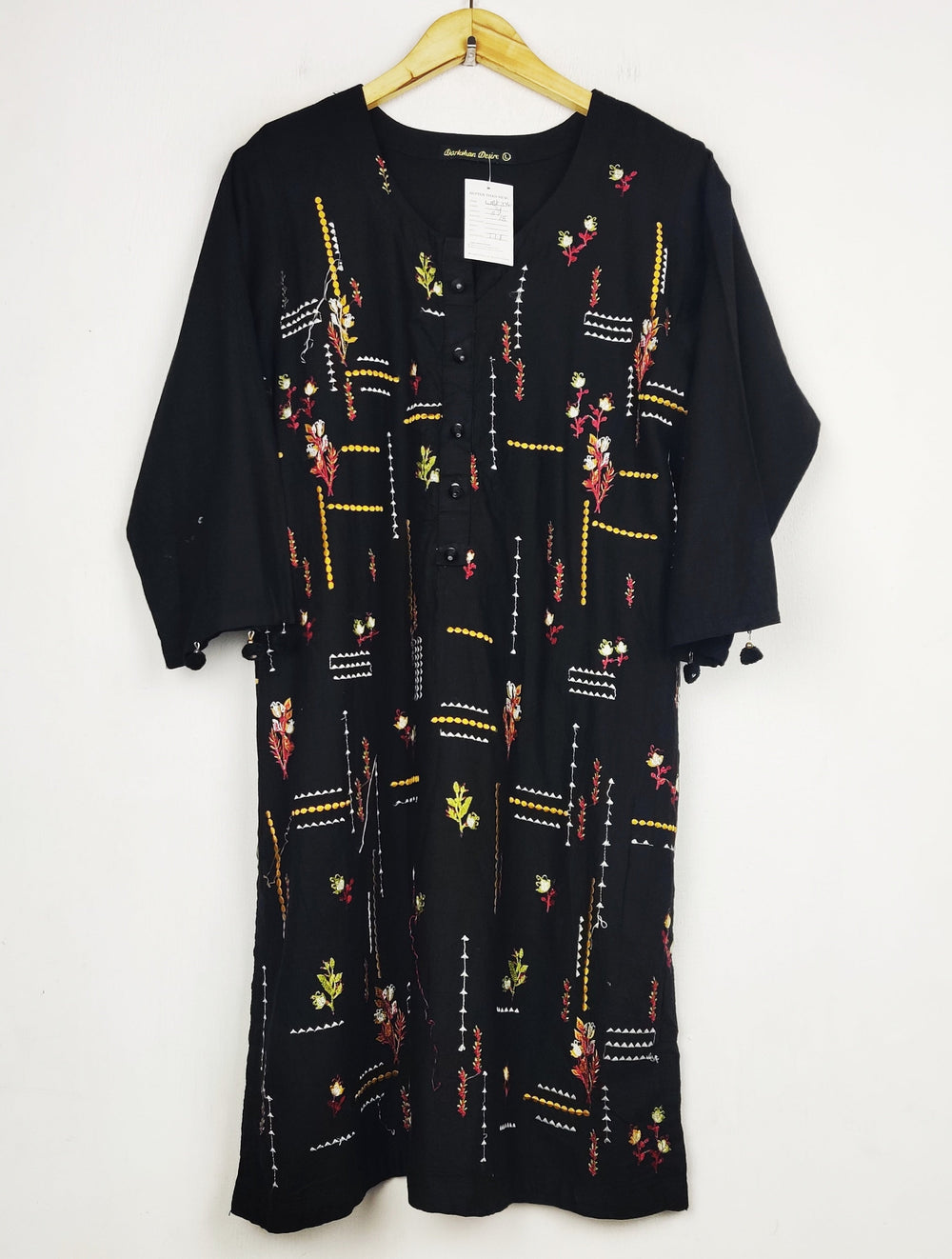 Buy online pre-used pre-loved 100% authentic & Original branded Darkshan Desire (WBK-3741) available in Pakistan. Top international brands avilable.