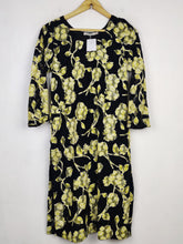 Buy online pre-used pre-loved 100% authentic & Original branded Edenrobe (WBK-3813) available in Pakistan. Top international brands avilable.