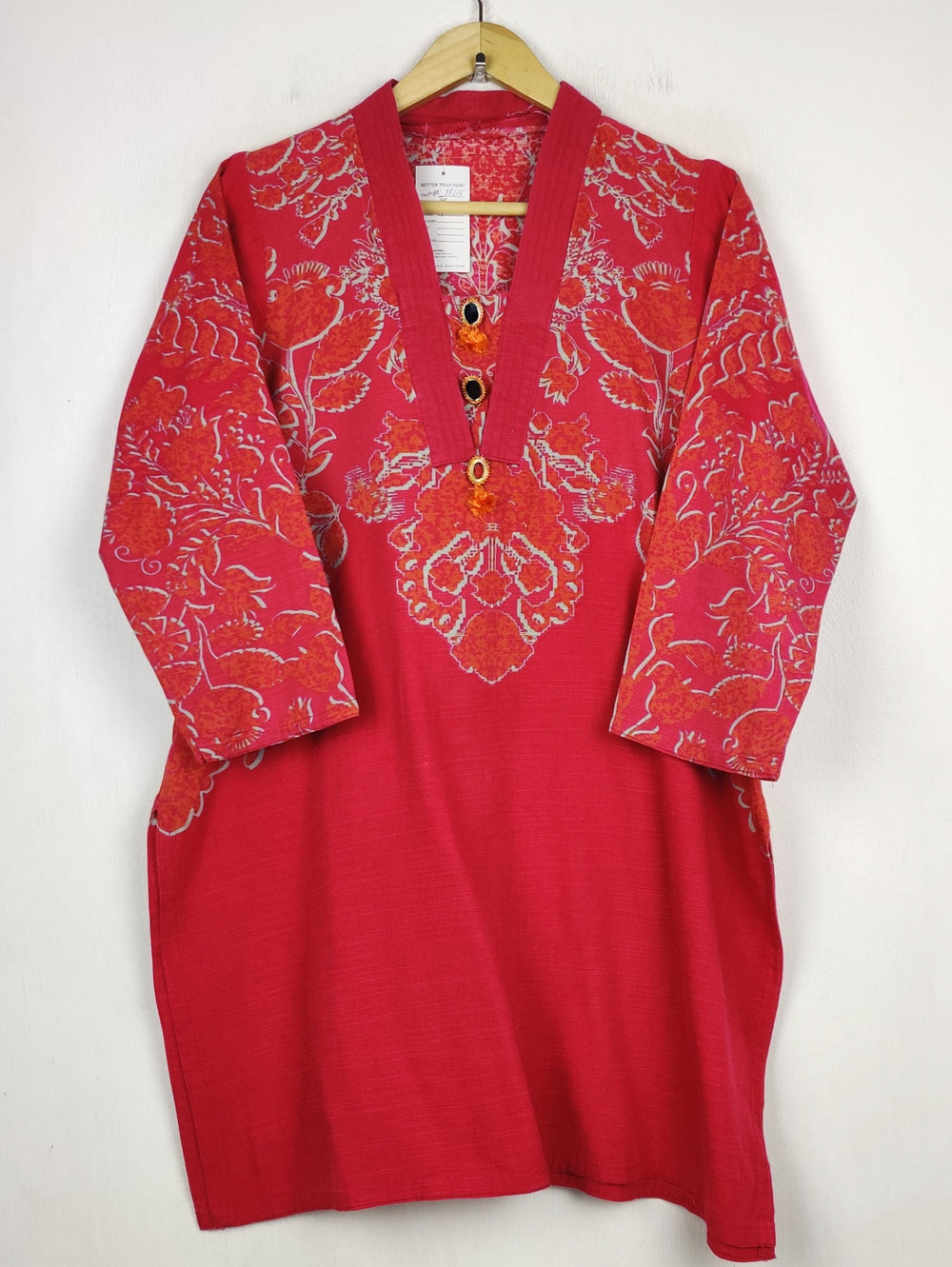 Buy online pre-used pre-loved 100% authentic & Original branded Unknown Brand (WBK-3865) available in Pakistan. Top international brands avilable.