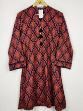 Buy online pre-used pre-loved 100% authentic & Original branded Khaadi (WBK-3874) available in Pakistan. Top international brands avilable.
