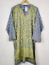 Buy online pre-used pre-loved 100% authentic & Original branded Khaadi (WBK-3893) available in Pakistan. Top international brands avilable.