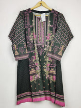 Buy online pre-used pre-loved 100% authentic & Original branded Khaadi (WBK-3969) available in Pakistan. Top international brands avilable.