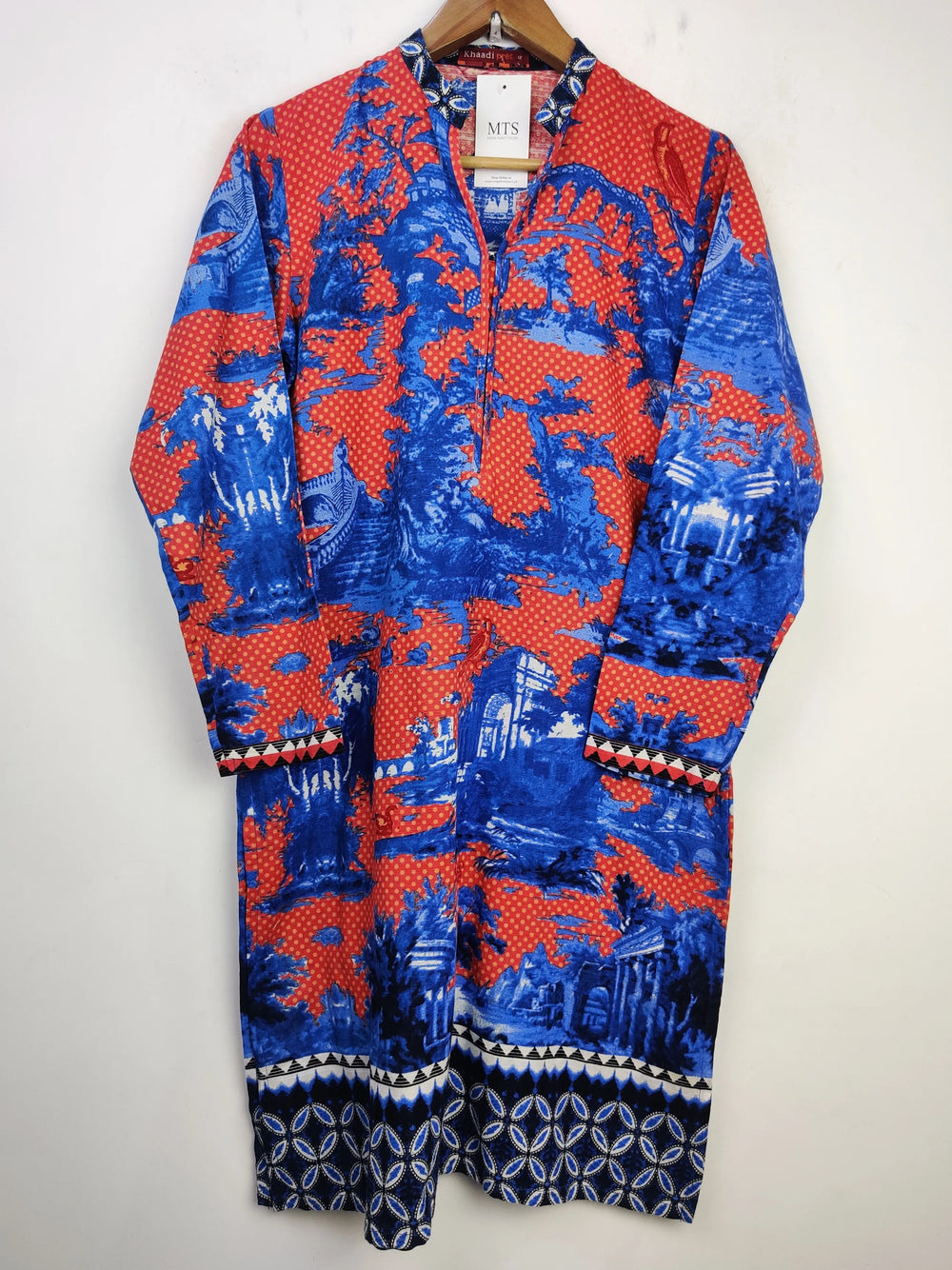 Buy online pre-used pre-loved 100% authentic & Original branded Khaadi (WBK-498) available in Pakistan. Top international brands avilable.