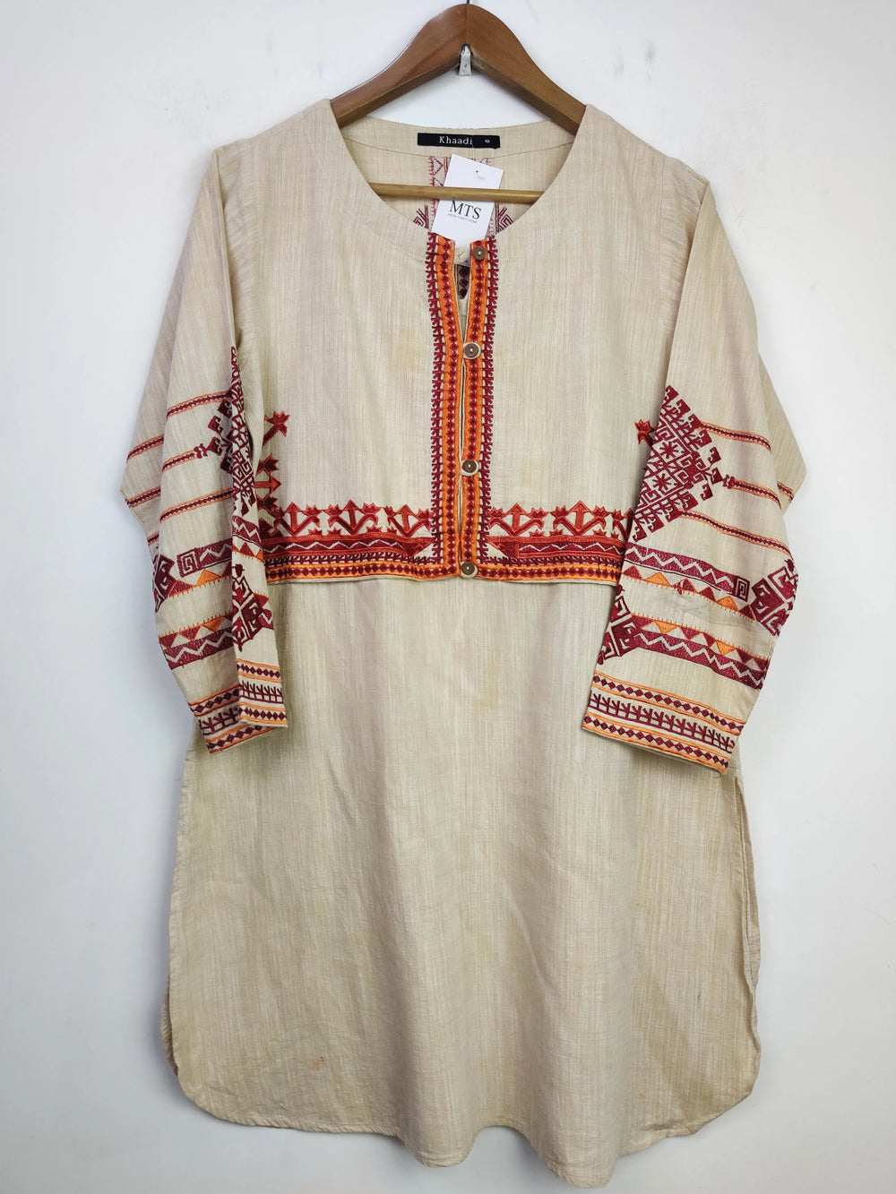 Buy online pre-used pre-loved 100% authentic & Original branded Khaadi (WBK-502) available in Pakistan. Top international brands avilable.