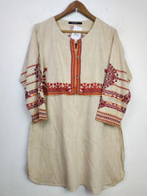 Buy online pre-used pre-loved 100% authentic & Original branded Khaadi (WBK-502) available in Pakistan. Top international brands avilable.