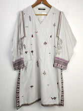 Buy online pre-used pre-loved 100% authentic & Original branded Khaadi (WBK-549) available in Pakistan. Top international brands avilable.