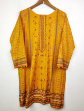 Buy online pre-used pre-loved 100% authentic & Original branded Bin Saeed (WBK-627) available in Pakistan. Top international brands avilable.