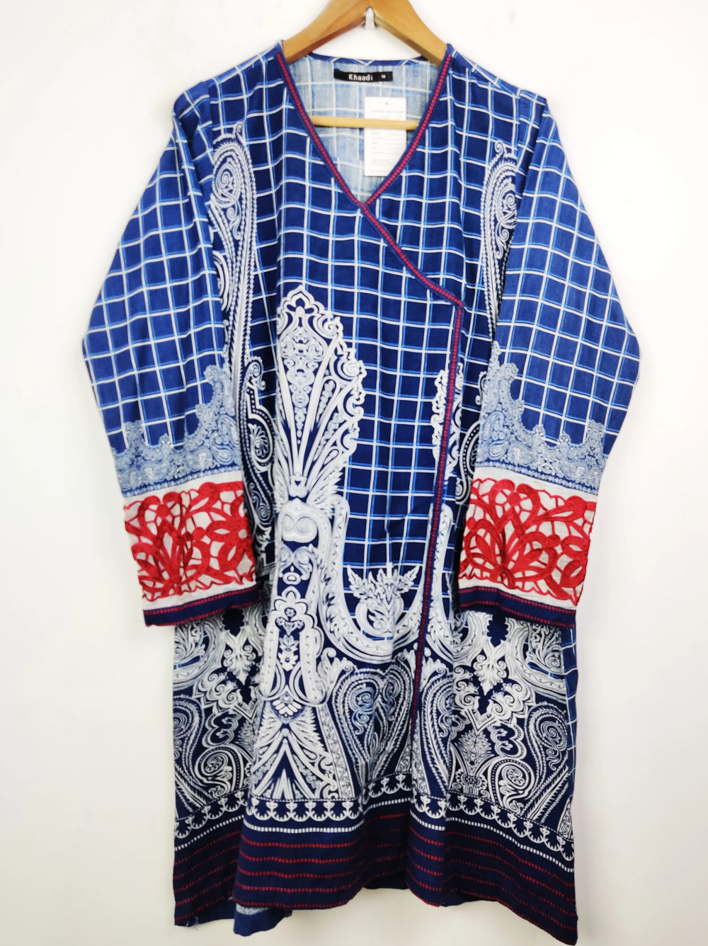 Buy online pre-used pre-loved 100% authentic & Original branded Khaadi (WBK-688) available in Pakistan. Top international brands avilable.