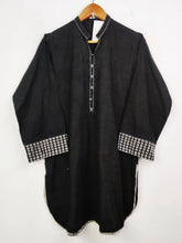 Buy online pre-used pre-loved 100% authentic & Original branded Khaadi (WBK-695) available in Pakistan. Top international brands avilable.