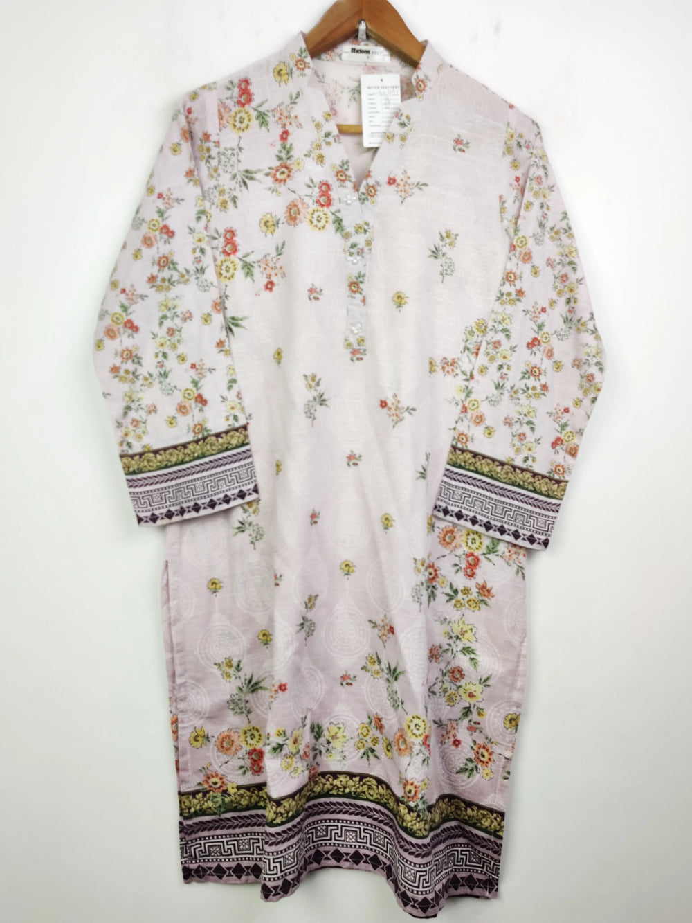 Buy online pre-used pre-loved 100% authentic & Original branded Ideas (WBK-697) available in Pakistan. Top international brands avilable.