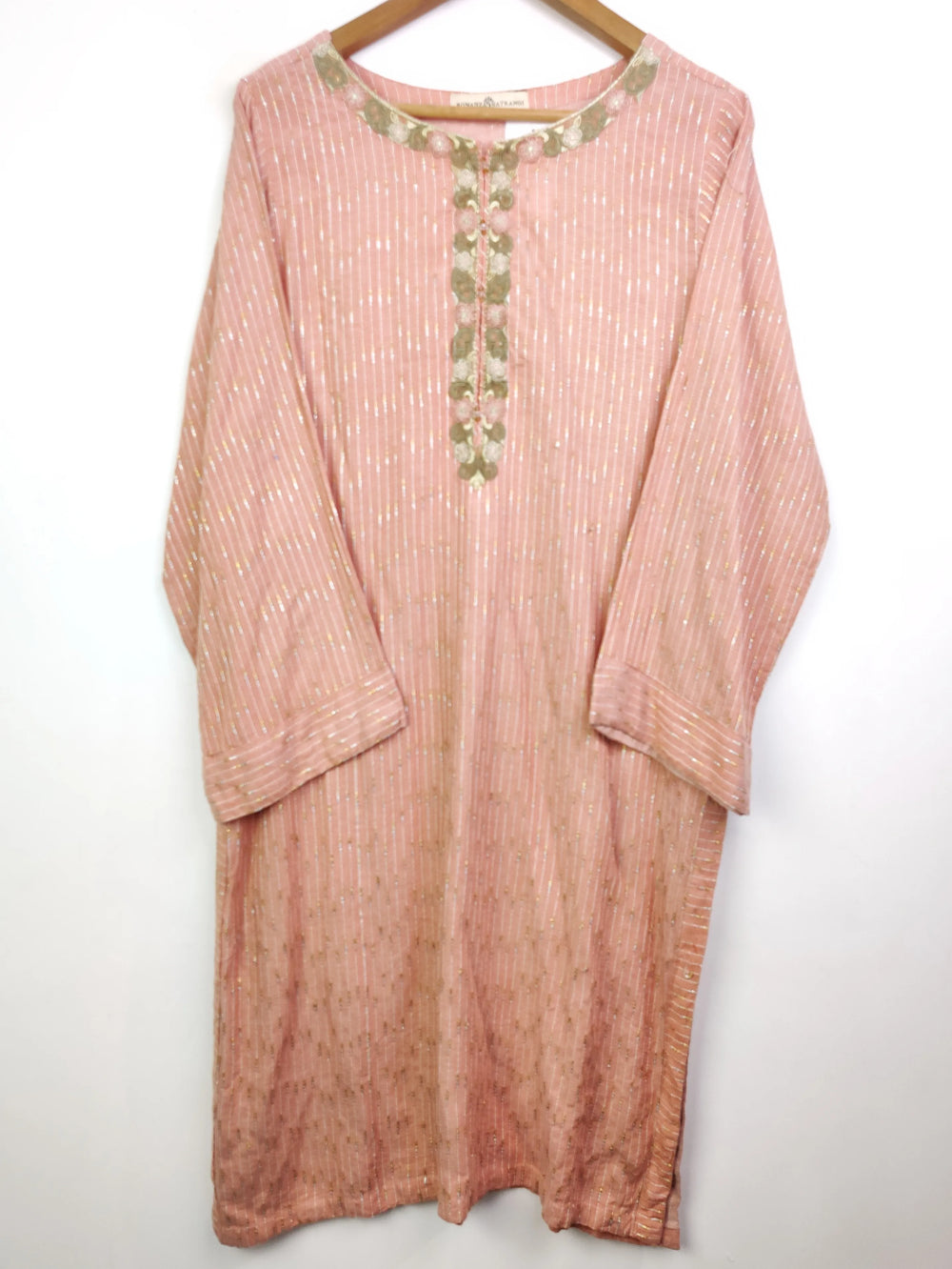 Buy online pre-used pre-loved 100% authentic & Original branded Bonanza Satrangi (WBK-705) available in Pakistan. Top international brands avilable.