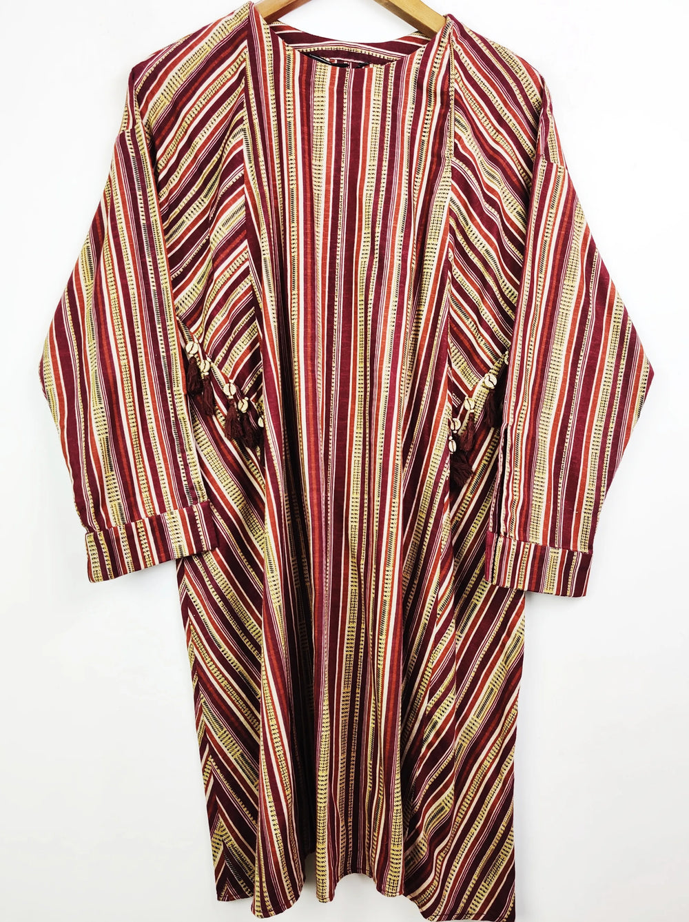 Buy online pre-used pre-loved 100% authentic & Original branded Nishat Linen (WBK-710) available in Pakistan. Top international brands avilable.